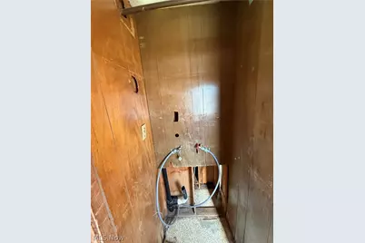 201 Pear Street #9, Bethesda, OH 43719 - Photo 7