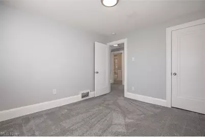 826 Dover Avenue, Akron, OH 44320 - Photo 21