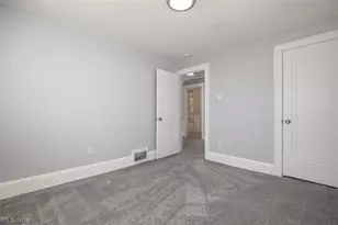 826 Dover Ave, Akron, OH 44320 - Photo 21