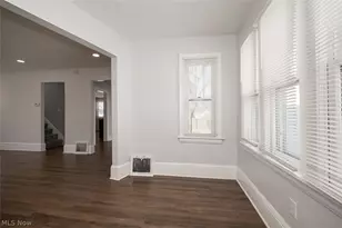 826 Dover Ave, Akron, OH 44320 - Photo 9