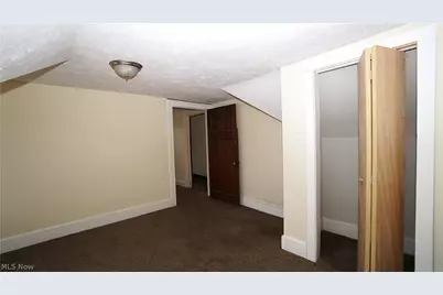 1448 Creighton Avenue, Akron, OH 44310 - Photo 49