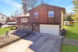 2978 Sandy Lake Rd, Ravenna, OH 44266 - Photo 3