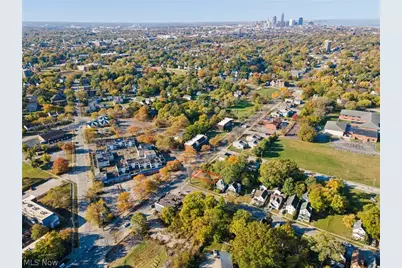 9215 Wade Park Avenue, Loveland, OH 44106 - Photo 3