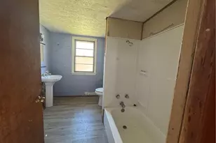 26958 Schady Rd, Olmsted Twp, OH 44138 - Photo 9