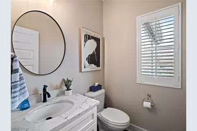 10134 Rosalee Lane, Strongsville, OH 44136 - Photo 17