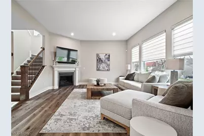 10134 Rosalee Lane, Strongsville, OH 44136 - Photo 7