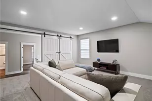 10134 Rosalee Ln, Strongsville, OH 44136 - Photo 29