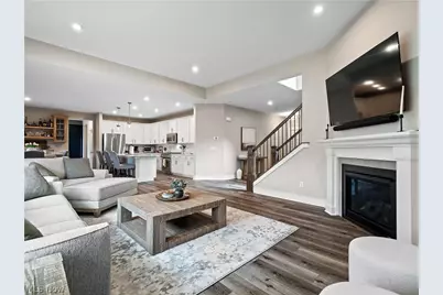 10134 Rosalee Lane, Strongsville, OH 44136 - Photo 9