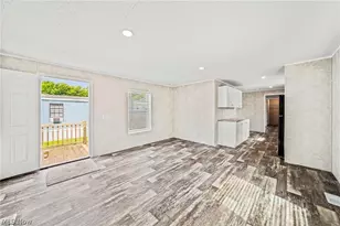 44 Eddie Rd, Madison, OH 44057 - Photo 5