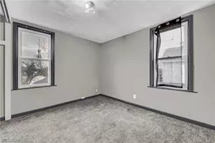 2129 E 30th St, Lorain, OH 44055 - Photo 15