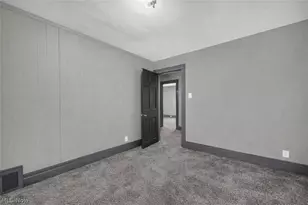 2129 E 30th St, Lorain, OH 44055 - Photo 19