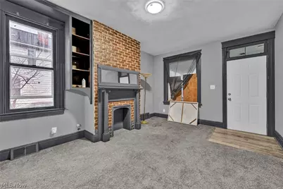 2129 E 30th Street, Lorain, OH 44055 - Photo 9