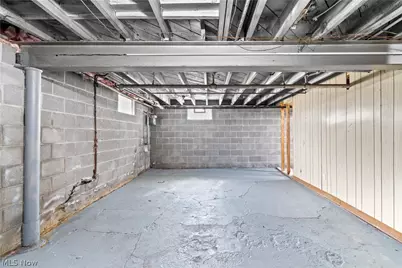 2330 16th Street, Cuyahoga Falls, OH 44223 - Photo 27