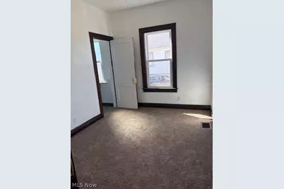 952 Taylor Street, Zanesville, OH 43701 - Photo 7