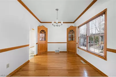 80 E 197th Street, Euclid, OH 44119 - Photo 9