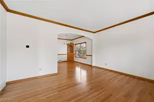 80 E 197th St, Euclid, OH 44119 - Photo 7