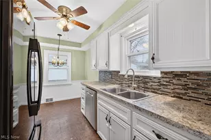 5229 Melody Ln, Willoughby, OH 44094 - Photo 7