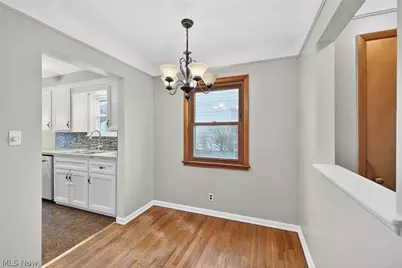 5229 Melody Lane, Willoughby, OH 44094 - Photo 9