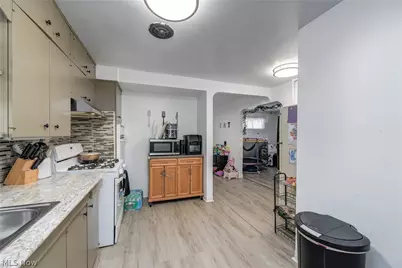 1402 E 185th Street, Loveland, OH 44110 - Photo 15