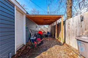 1402 E 185th St, Loveland, OH 44110 - Photo 3