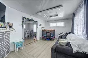 1402 E 185th St, Loveland, OH 44110 - Photo 9