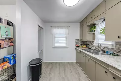 1402 E 185th Street, Loveland, OH 44110 - Photo 17