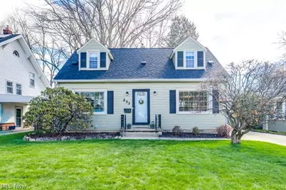 233 Kenilworth Drive, Akron, OH 44313 - Photo 1