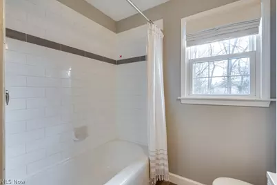 233 Kenilworth Drive, Akron, OH 44313 - Photo 25