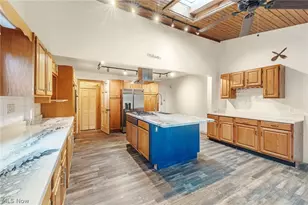 3290 Sweitzer St NW, Uniontown, OH 44685 - Photo 11