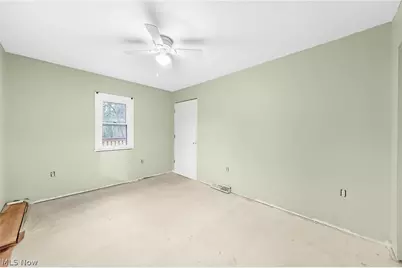 3290 Sweitzer Street NW, Uniontown, OH 44685 - Photo 19