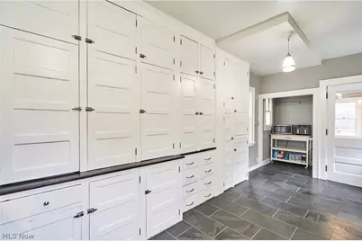 100 Mayfield Avenue, Akron, OH 44313 - Photo 15