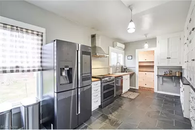 100 Mayfield Avenue, Akron, OH 44313 - Photo 13