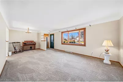 459 Cole, Willowick, OH 44095 - Photo 5