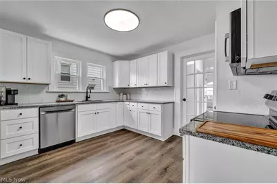 235 Euclid Avenue, Lorain, OH 44052 - Photo 7