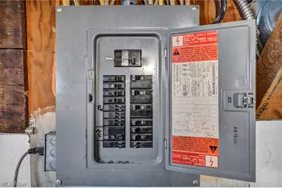 235 Euclid Avenue, Lorain, OH 44052 - Photo 39