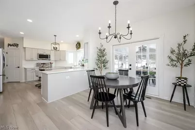 3912 Raintree Circle, Uniontown, OH 44685 - Photo 11