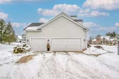 3912 Raintree Circle, Uniontown, OH 44685 - Photo 37