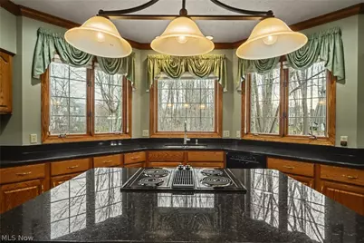 7525 Berks Way, Hudson, OH 44236 - Photo 9