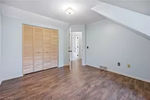 1740 Hearthside Dr, Salem, OH 44460 - Photo 13