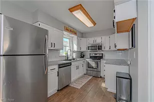 162 Mitchell St, Barberton, OH 44203 - Photo 11