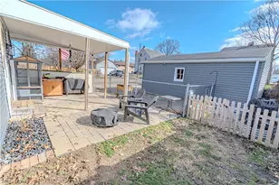 162 Mitchell St, Barberton, OH 44203 - Photo 21