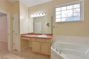 1908 Pembrooke Ln, Avon, OH 44011 - Photo 23