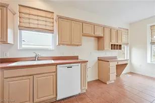 1908 Pembrooke Ln, Avon, OH 44011 - Photo 13