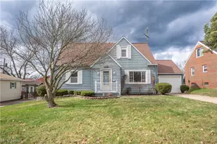 2528 N Haven Blvd, Cuyahoga Falls, OH 44223 - Photo 1