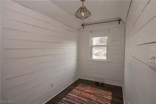 2528 N Haven Blvd, Cuyahoga Falls, OH 44223 - Photo 29