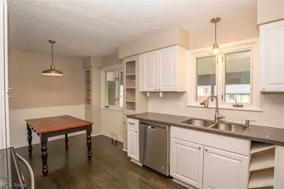 2528 N Haven Boulevard, Cuyahoga Falls, OH 44223 - Photo 13