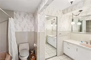 275 N Portage Path, Akron, OH 44303 - Photo 19