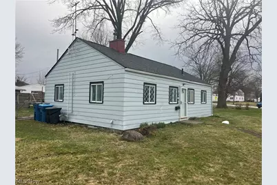 4061 Gregus Avenue, Lorain, OH 44055 - Photo 13
