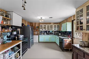 38340 Lees Run Rd, Cadiz, OH 43907 - Photo 9