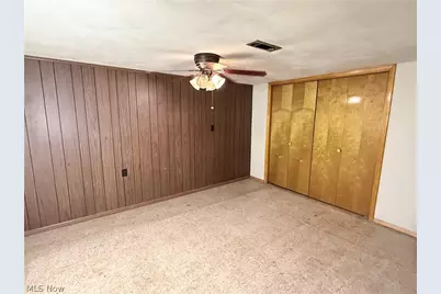 5817 Queens Highway, Parma Heights, OH 44130 - Photo 25